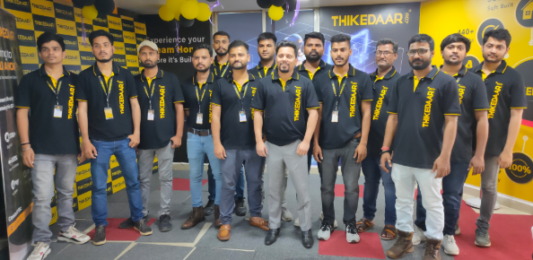 thikedaar-skilled-construction-team